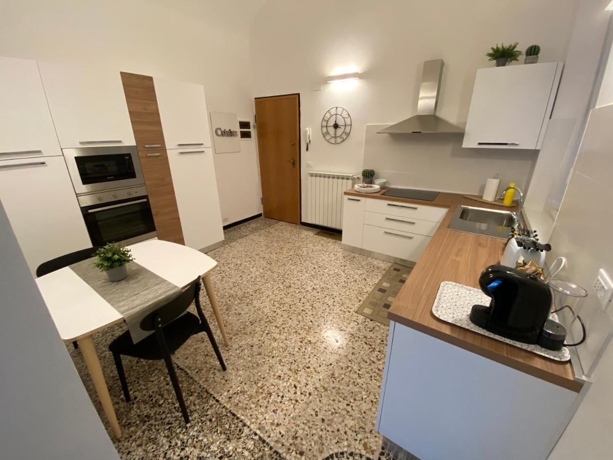 Albatros Apartment Savona Bagian luar foto